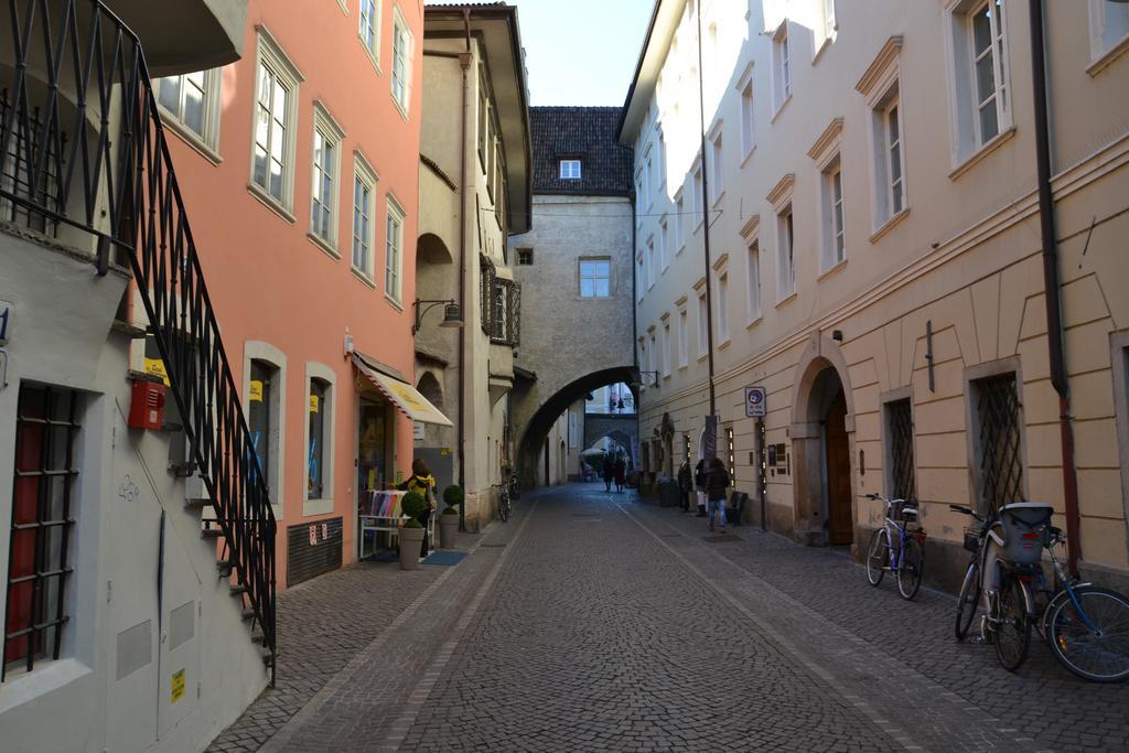 Guesthouse Bauzanum Streiter Bolzano Luaran gambar